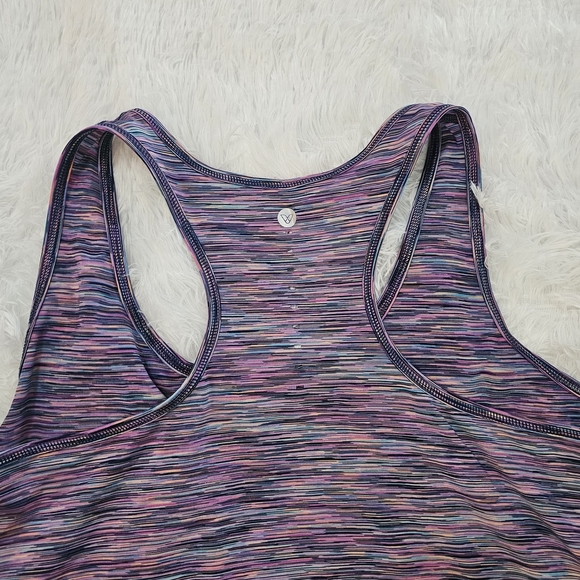 Livi Active Purple and Pink Patterned Tank Top Size 18/20 Plus Size Pattern Gem - Picture 5 of 9